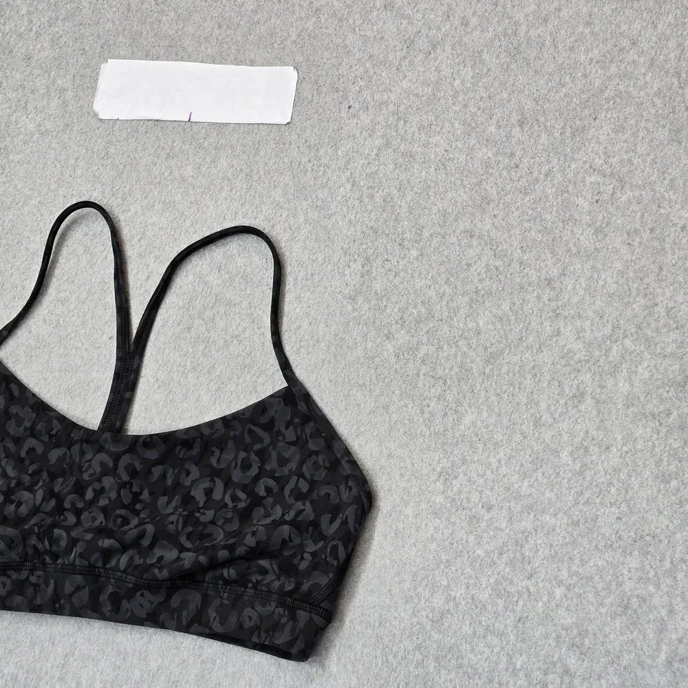 Lululemon Women Sports Bra 10 Black Flow Y Animal Print Wireless Racerback